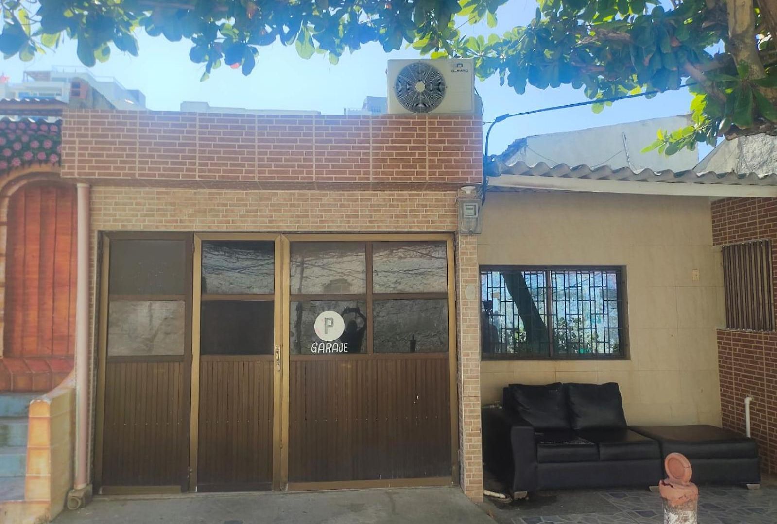 La Casa De La Playa *