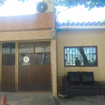 La Casa De La Playa Apartahotel