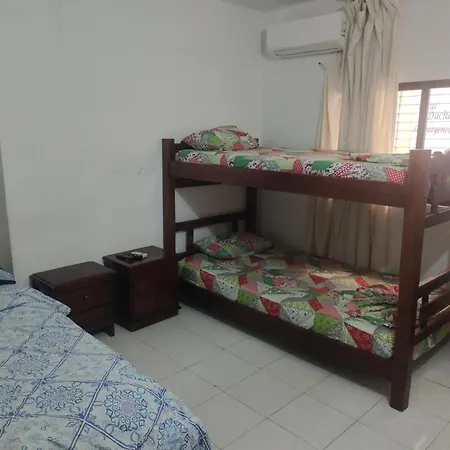 Apartahotel La Casa De La Playa